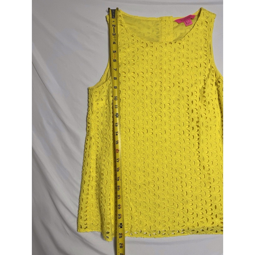 Lilly Pulitzer Iona Tank Top Yellow Juice Petal Eyelet Womens Size Medium - Picture 5 of 6